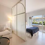 In Private Urbanization Next To The Sea