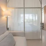 In Private Urbanization Next To The Sea * マルベーリャ