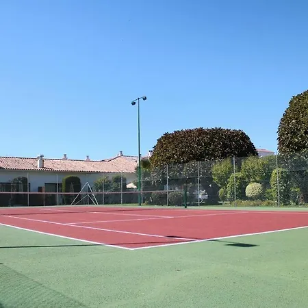 In Private Urbanization Next To The Sea Apartment Marbella