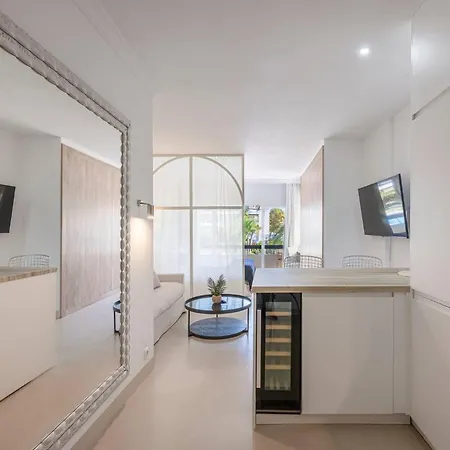 Apartment In Private Urbanization Next To The Sea *