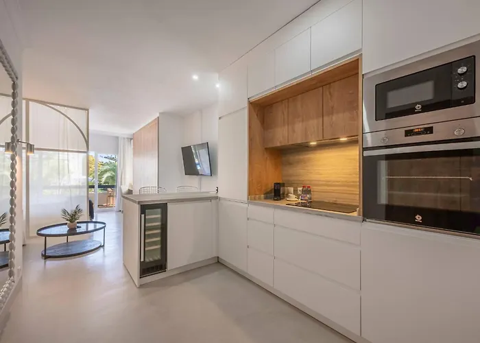 Apartament In Private Urbanization Next To The Sea