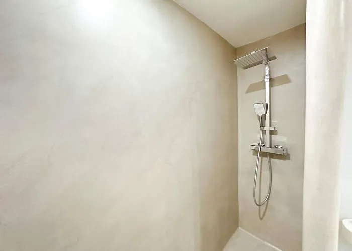 In Private Urbanization Next To The Sea