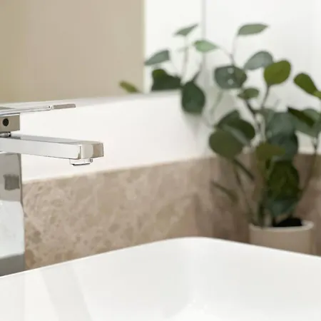 In Private Urbanization Next To The Sea